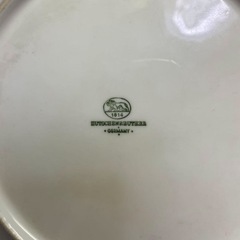 ドイツ フッチェンロイター金彩絵皿　直径25cm ヨーロッパクラシックとモダンの画像