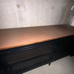 IKEA フィエルボ　テレビ台の画像