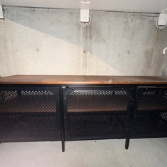 IKEA フィエルボ　テレビ台の画像
