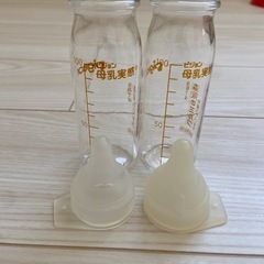 哺乳瓶