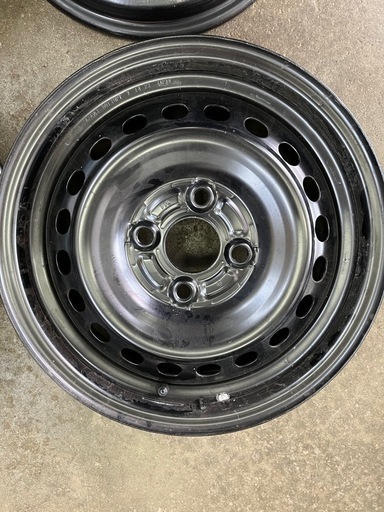 値下げします】中古14x4.5ホンダN-BOX純正ホイール4本セット