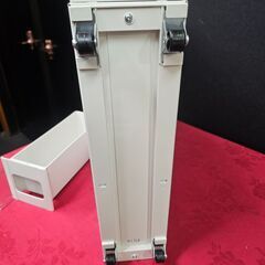 米びつ 　計量米びつ　サイズ37.5×10高さ67cm　ek-632y2の画像