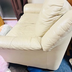 ソファの画像