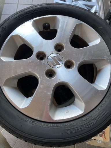 スズキ　アルミタイヤ