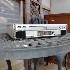 故障しているDVDプレイヤー　ライフレックス　　TMY