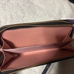 財布
の画像