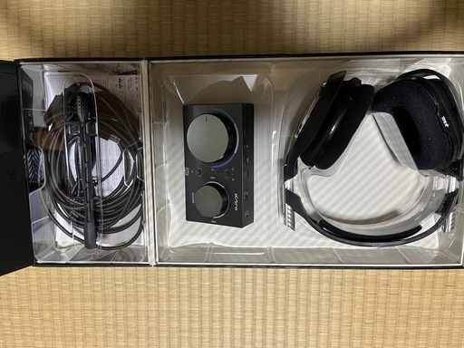 PlayStation 4 pro(1TB)+Astro Mix amp