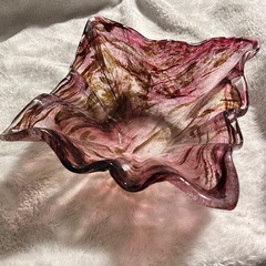 ガラスの器の画像