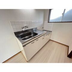 KS🌸初期費用5万円✨敷金ゼロ✨礼金ゼロ✨仲介手数料ゼロ✨フリーレント1か月✨東武鉄道宇都宮線「江曽島」駅 徒歩6分🚃👣南西向きのお部屋🌞 − 栃木県