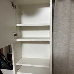 スリム収納棚
の画像