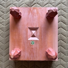 【値下げしました】将棋盤(脚付)　松寿　駒付き　ヘソ有り 中古の画像