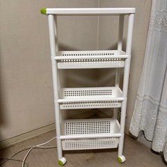 テーブルワゴン　プラスチック製の画像