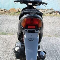 非常に良いエンジン。ホンダDio AF35。非常に速いバイク。シートカバーは新品。フロントディスクブレーキ付き。の画像