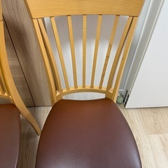 【4/25 18時以降取引限定】ダイニングチェア　2人用の画像