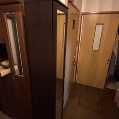 決まりました　ミラー付き下駄箱