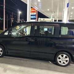 日産セレナ （C25系）8人乗りの画像