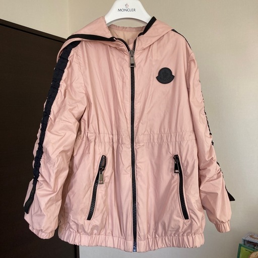 MONCLER ピンク フード付きジャケット　115cm ウエスト調整ゴム