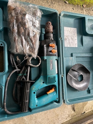 マキタ ダイアコア震動ドリル