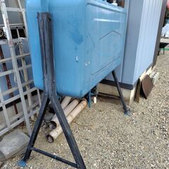 【中古】灯油タンク　200Lの画像