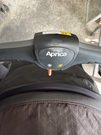 【定価72600円】 Aprica アップリカ ベビーカー　レザーハンドル 折りたたみ式