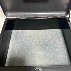 【‎本日限定】 手持ち金庫の画像