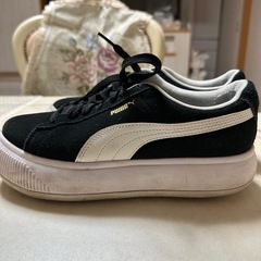 25.5プーマ スウェード マユの画像