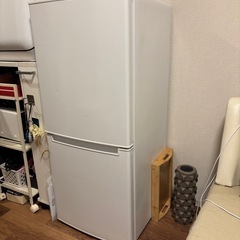 【完動品！】ニトリ冷蔵庫2ドア右開き106L　NTR106WHの画像