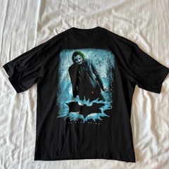 新品】映画 ジョーカー ダークナイト 両面プリント Tシャツ XL 新品】映画 ジョーカー ダークナイト 両面プリント Tシャツ XL