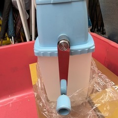 手動式アイスクラッシャー