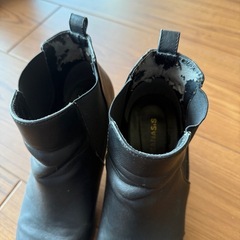 ショートブーツ サイドゴア ブーツ 黒 Lの画像