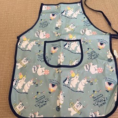 美品　幼児用　エプロン　しろくまの画像