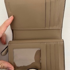お支払いは、現金かPayPay払いでお願い致します。 お釣りがないようにご準備頂けると助かります。 coach 財布　二つ折りの画像