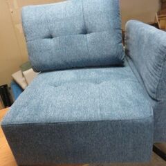 F　無料差し上げます　未使用/新品　ソファパーツ　２点あり　背も...