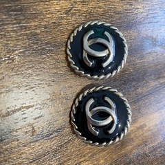 CHANEL シャネル ピアス
