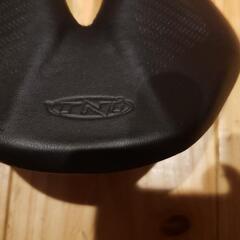 tni saddleの画像