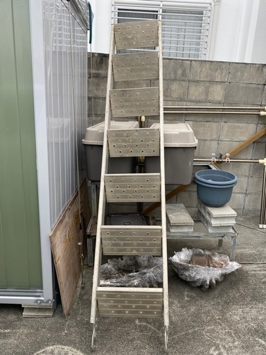 アルミ階段　　単管　　建築資材