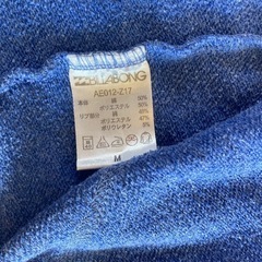 ビラボン　パーカー　Mサイズ　美品の画像