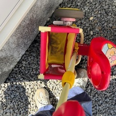 アンパンマンの三輪車の画像