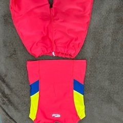 アサヒスポーツ　くじら　女児用水着　サイズ130