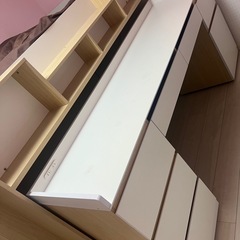 デスクベッドの画像