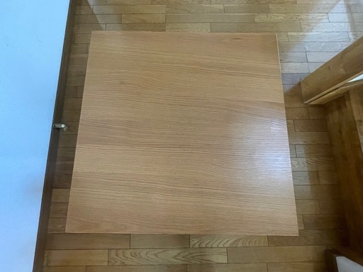 無印良品 板と脚でできた木製テーブル80×80cm