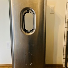 空気から飲料水を生成する製水器Kara Pure(カラピュア)