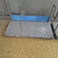 本立て[ｽﾁｰﾙ製]×2個(4/18処分予定の為欲しい方は今日4...