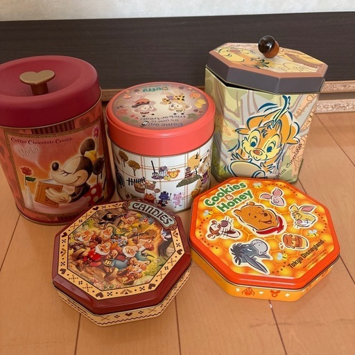 【初売り】 ディズニー空き缶5個セット 小泉町のその他の中古 (ぽむ) 小物入れ