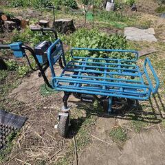 GW期間限定値下げ　新同品　マキタ　電動運搬車