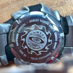 Oakley 腕時計(アナログ)ブレイド スイス製 シルバー (Gummy) 宜