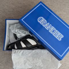 GRANDEE ドライビングサンダル (ブラック) GD7814...