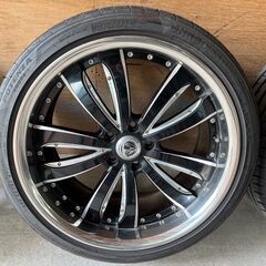 255/35R20　アルミ+タイヤ4本セットの画像