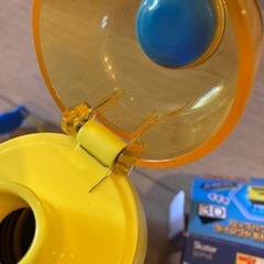 ひび割れ有り　子ども用水筒の画像
