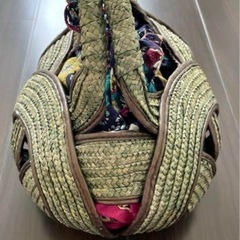 未使用　可愛い丸型カゴバックの画像